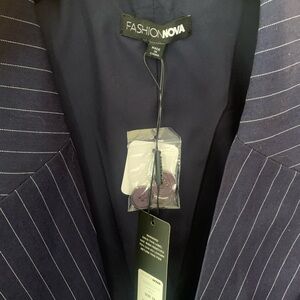 Fashion Nova Women’s Navy Pinstripe Blazer, Brand New, Size 3X